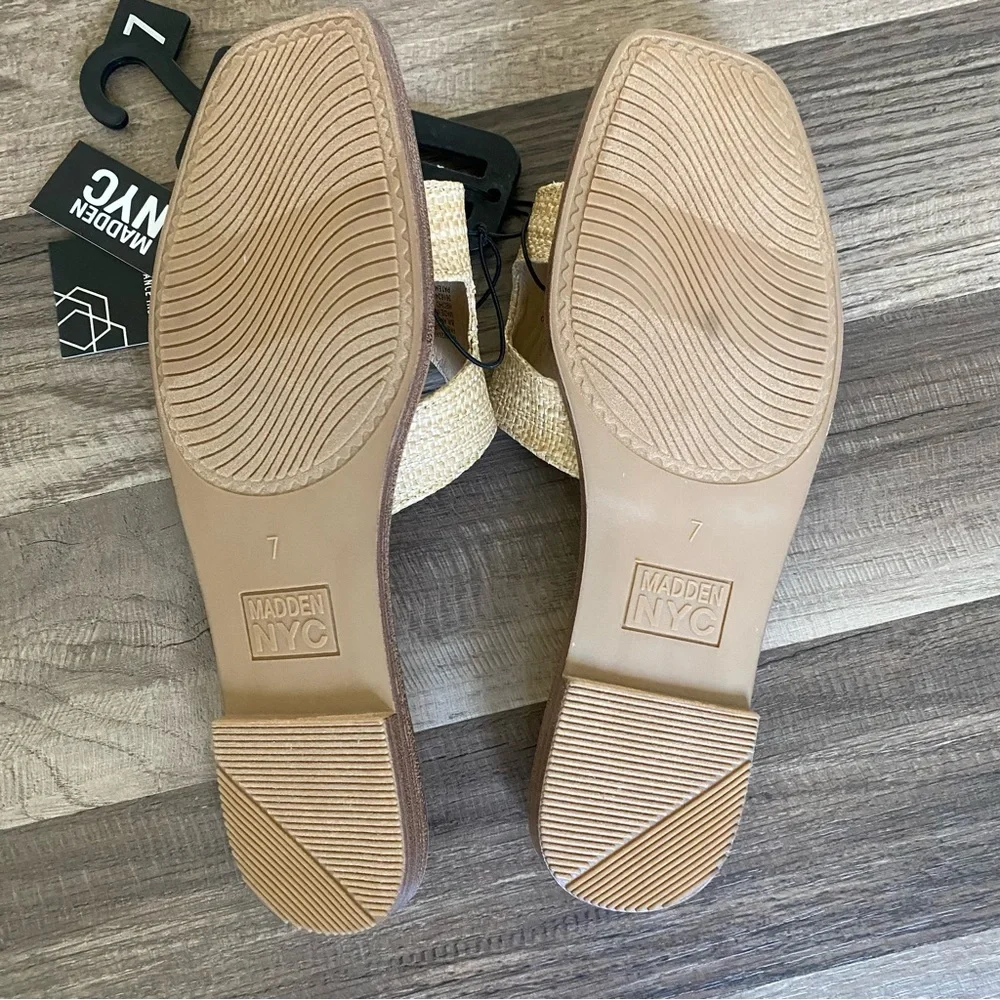 Women's Beige Sandals - Picture 6 of 12